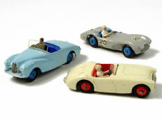 DINKY TOYS (GB) (3)