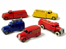 DINKY TOYS (GB) (5)