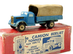 GULLIVER (FRANCE) (1)