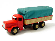 QUIRALU (FRANCE) (1)