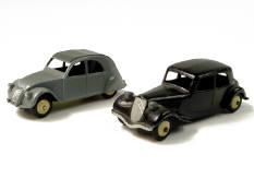 DINKY TOYS (FRANCE) (2)