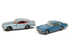 DINKY TOYS (FRANCE) (2)