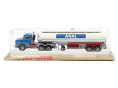 MAJORETTE (FRANCE) (1)
