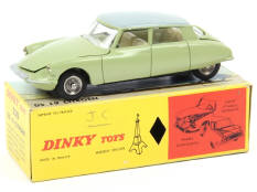 DINKY TOYS (FRANCE) (1)
