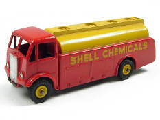 DINKY TOYS GB (1)