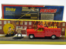 DINKY TOYS GB (1)