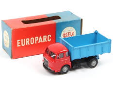 C.I.J. (FRANCE) (1)