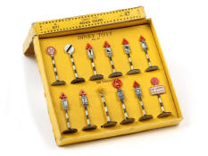 DINKY TOYS (GB) (1)