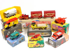 CORGI TOYS (GB) (8)