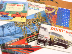 MECCANO & DINKY TOYS (4)