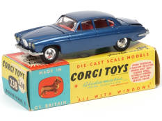 CORGI TOYS (GB) (1)