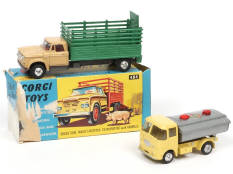 CORGI TOYS (GB) (2)