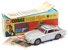 CORGI TOYS (GB) (1)