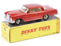 DINKY TOYS (FRANCE) (1)