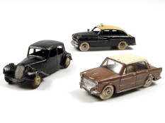 DINKY TOYS (FRANCE) (3)