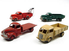 DINKY TOYS (FRANCE) (4)