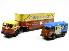 CORGI TOYS (GB) (2)