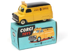 CORGI TOYS (GB) (1)
