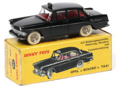 DINKY TOYS (FRANCE) (1)