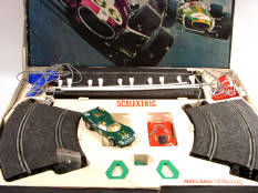 SCALEXTRIC (1)
