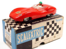 SCALEXTRIC (1)