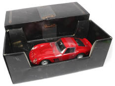 REVELL (1)