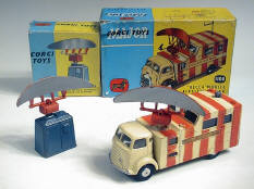 CORGI TOYS (GB) (2)