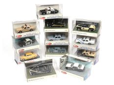 WHITE ROSE COLLECTIBLES (USA) (12)