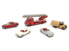 DINKY TOYS (GB) (5)