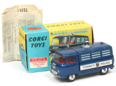 CORGI TOYS (GB) (1)
