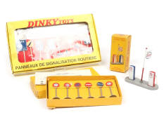 DINKY TOYS (FRANCE) (3)
