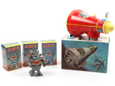 DIVERS (HONG KONG) (4)