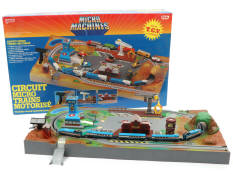 GALOOB TOYS (USA) (1)