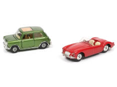 CORGI TOYS (GB) (2)