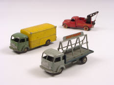 DINKY TOYS (FRANCE) (3)
