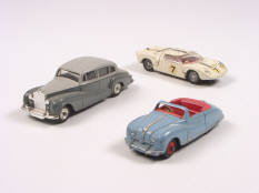 DINKY TOYS (GB) (3)