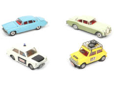 CORGI TOYS (GB) (4)