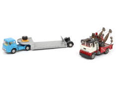 CORGI TOYS (GB) (2)