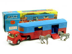 CORGI TOYS (GB) (1)