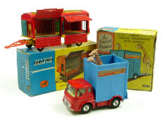 CORGI TOYS (GB) (2)