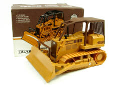 ERTL (USA) (1)