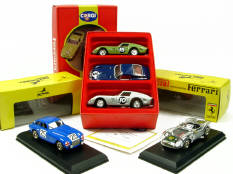 ART MODEL & CORGI TOYS (3)