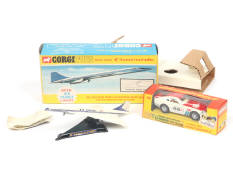 CORGI TOYS (GB) (2)