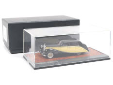 MATRIX SCALE MODELS (PAYS BAS) (1)