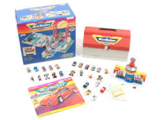 GALOOB TOYS (USA) (27)