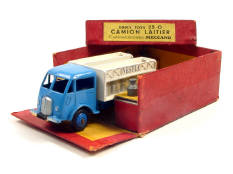DINKY TOYS FRANCE (1)