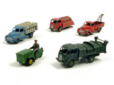DINKY TOYS (FRANCE) (5)