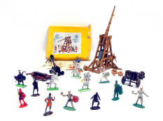 FIGURINES DIVERS (1)