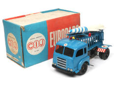 C.I.J. (FRANCE) (1)