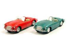 CORGI TOYS (GB) (2)